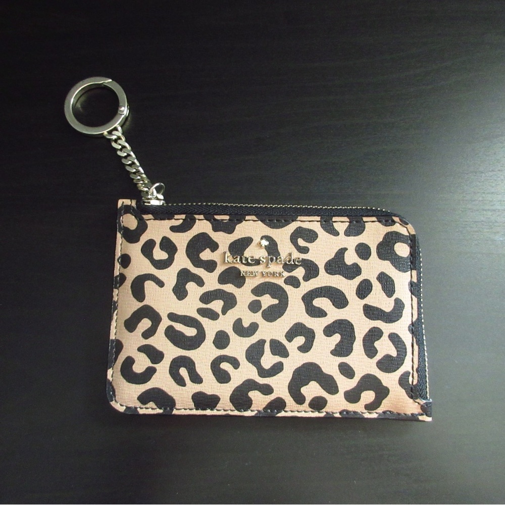 Kate Spade Darcy Medium L Zip Card Holder Graphic Leapord